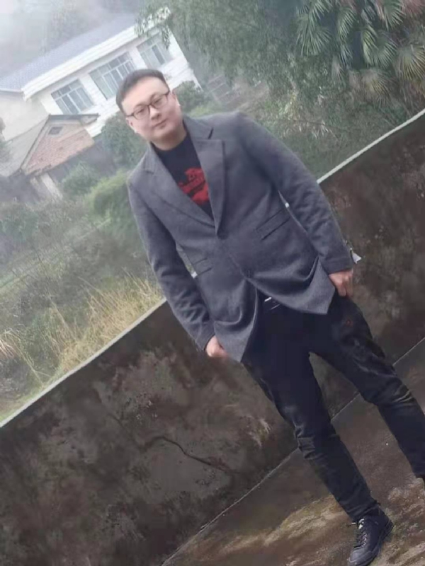 冰城的第二张照片--银川相亲服务中心