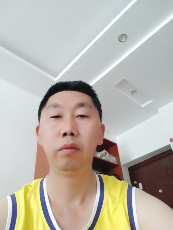 写尽半生纸上酸的第一张照片--银川相亲服务中心
