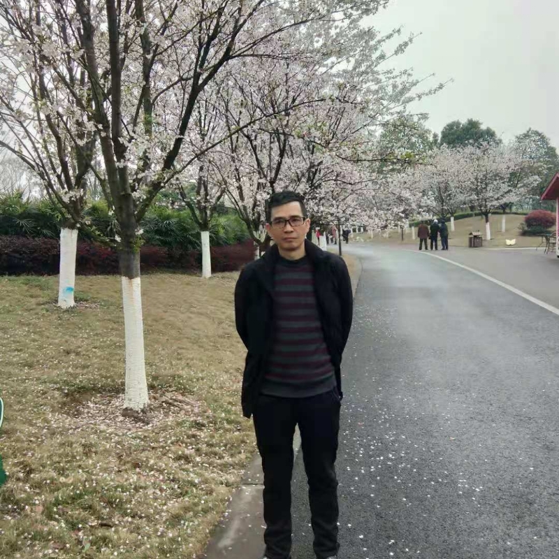 痴心爱人的第一张照片--银川相亲服务中心