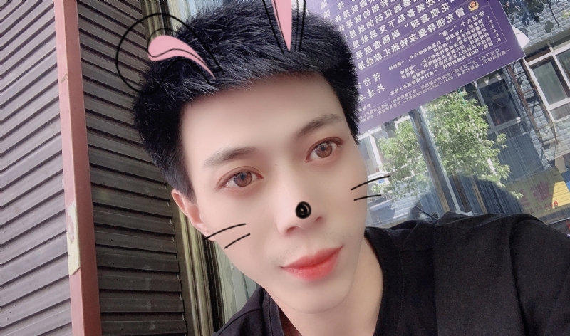 酒伴你的第一张照片--银川相亲服务中心