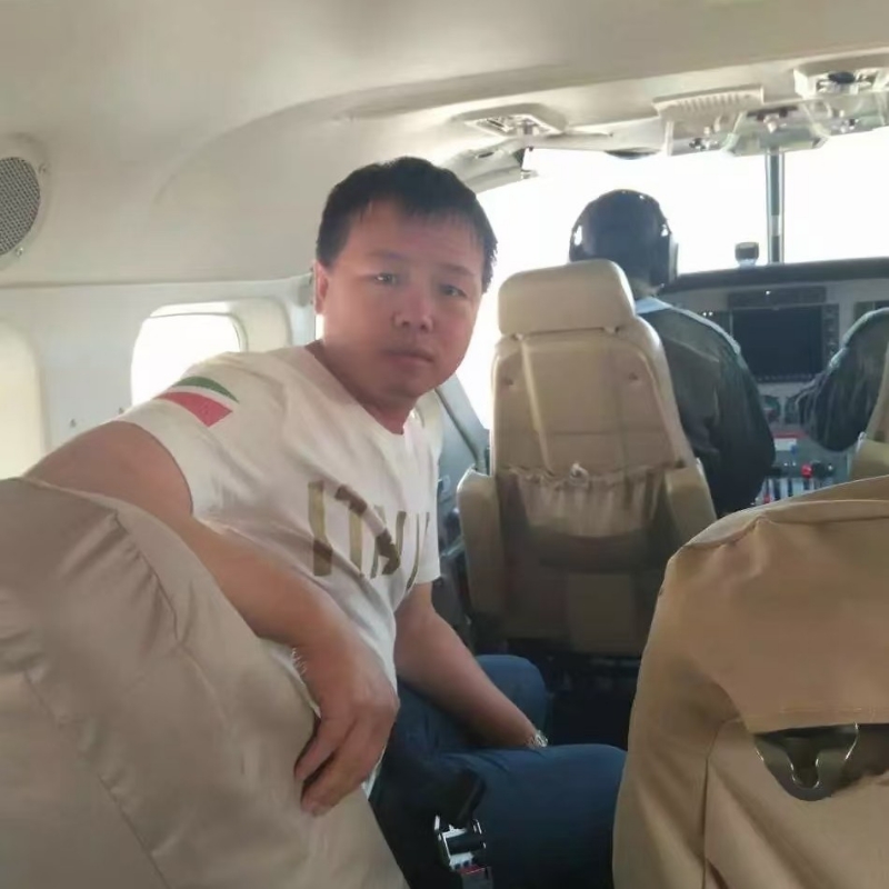 随风飘零的第三张照片--银川相亲服务中心