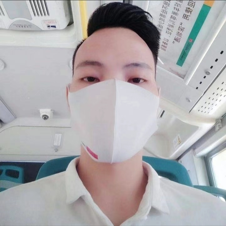 摆渡者的第一张照片--银川相亲服务中心