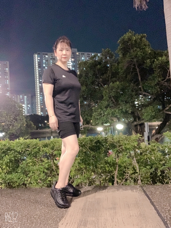 枫叶的第一张照片--银川相亲服务中心