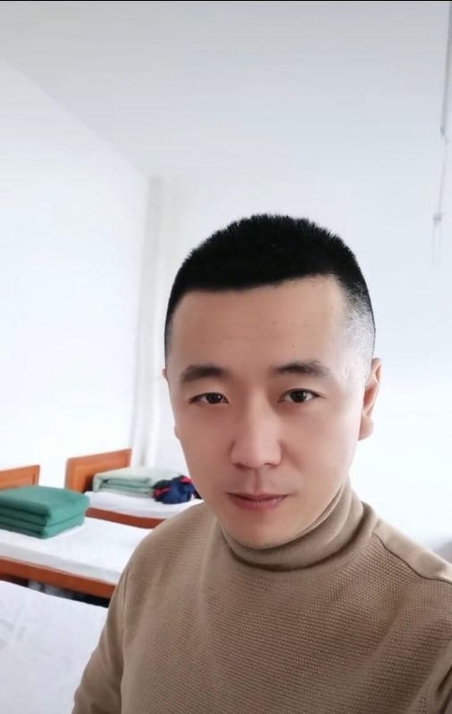 随风的第二张照片--银川相亲服务中心