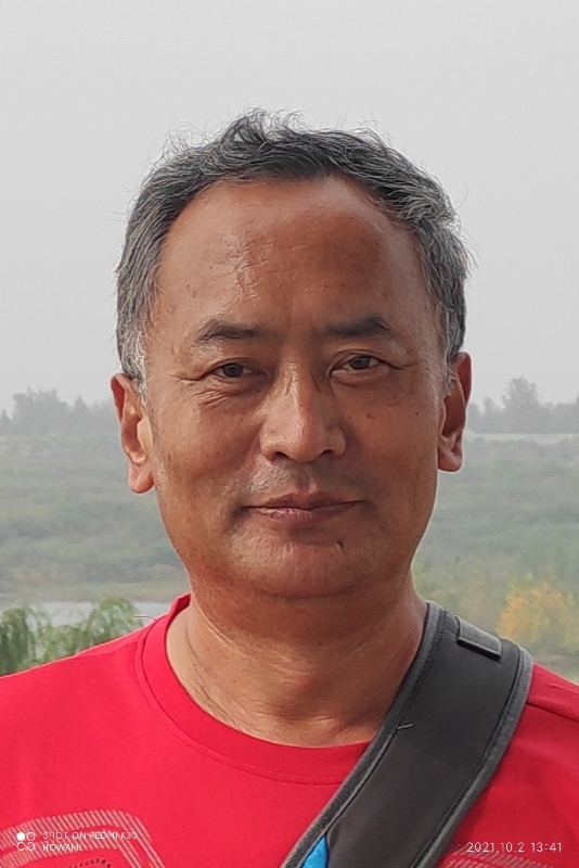 与你同行的第一张照片--银川相亲服务中心