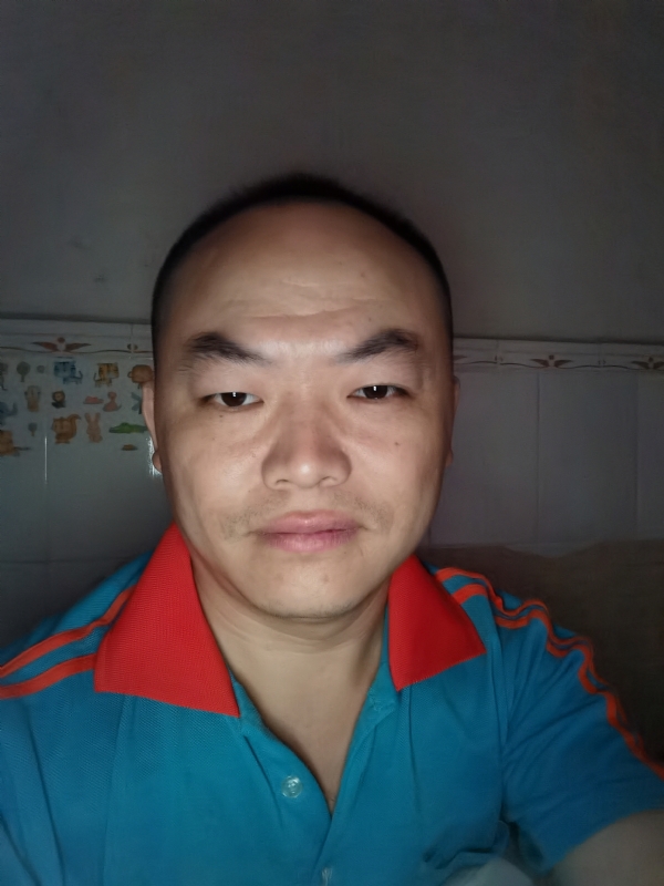 与子携老的第二张照片--银川相亲服务中心
