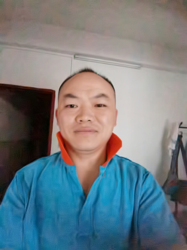 与子携老的第四张照片--银川相亲服务中心