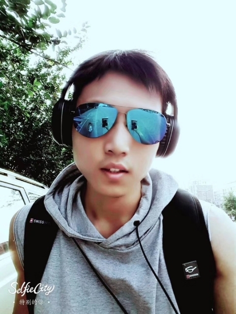 失意的人的第一张照片--银川相亲服务中心