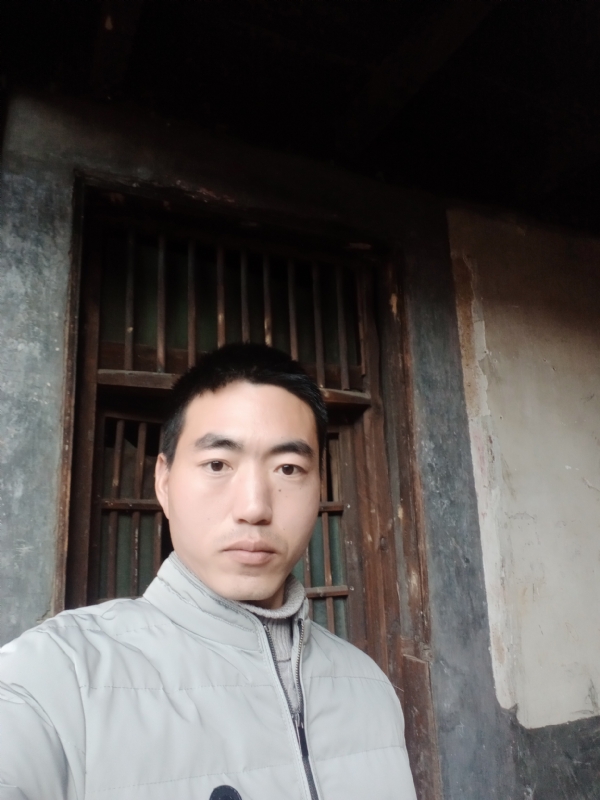 嫁与娶的第一张照片--银川相亲服务中心