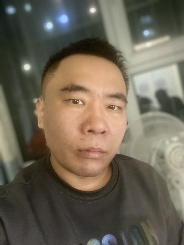 云的第四张照片--银川相亲服务中心