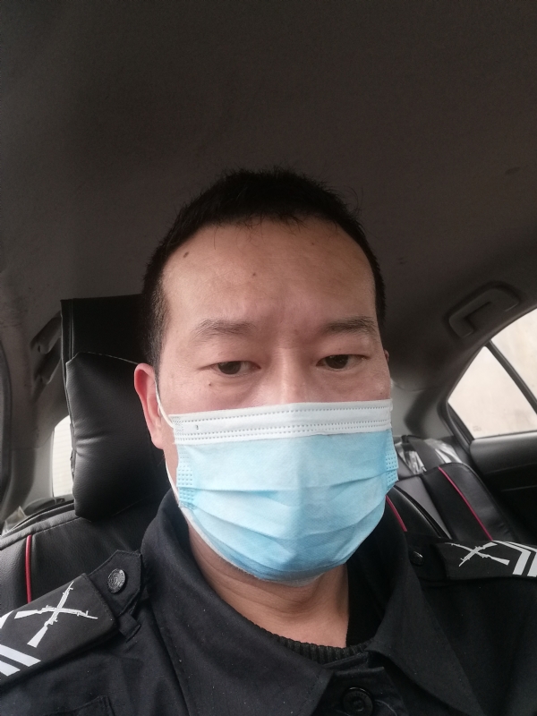 不会躲的刺猬的第一张照片--银川相亲服务中心