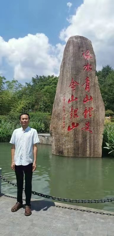 青山依旧的第一张照片--银川相亲服务中心