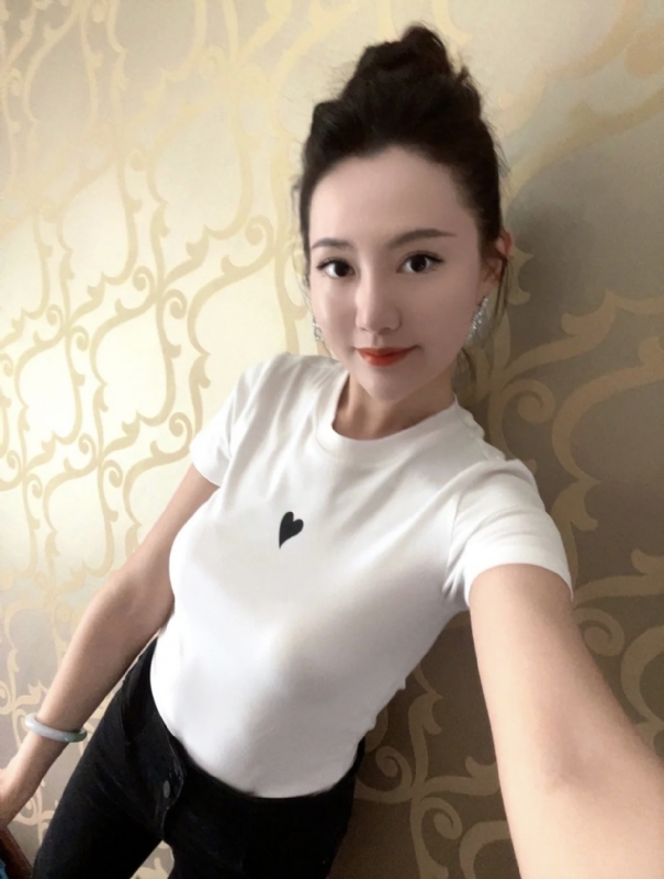 雨熙的第一张照片--银川相亲服务中心