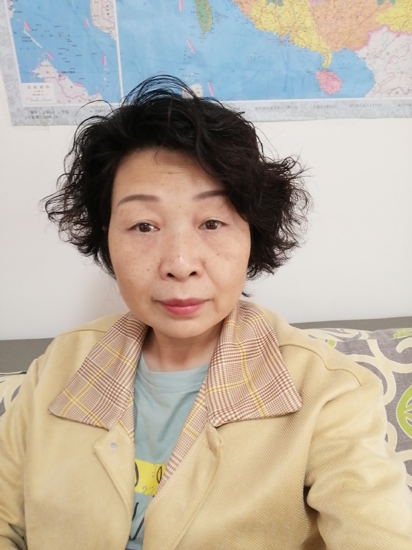 香水百合的第一张照片--银川相亲服务中心