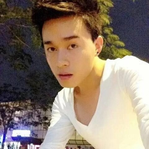 爱与不爱的第一张照片--银川相亲服务中心