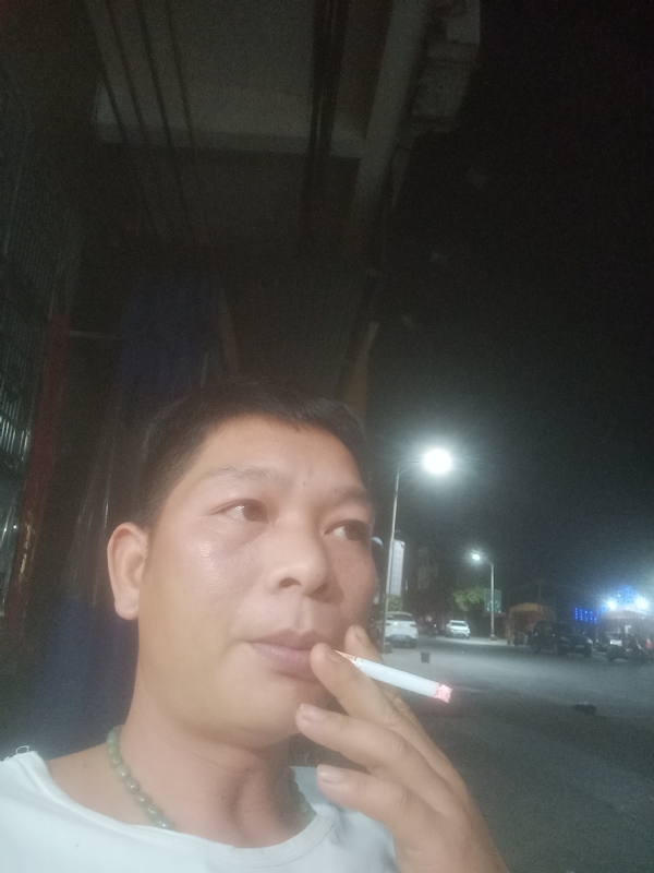 善解人意的第一张照片--银川相亲服务中心