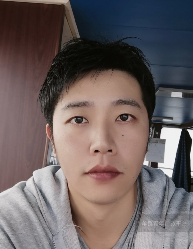 不太帅的男人的第一张照片--银川相亲服务中心