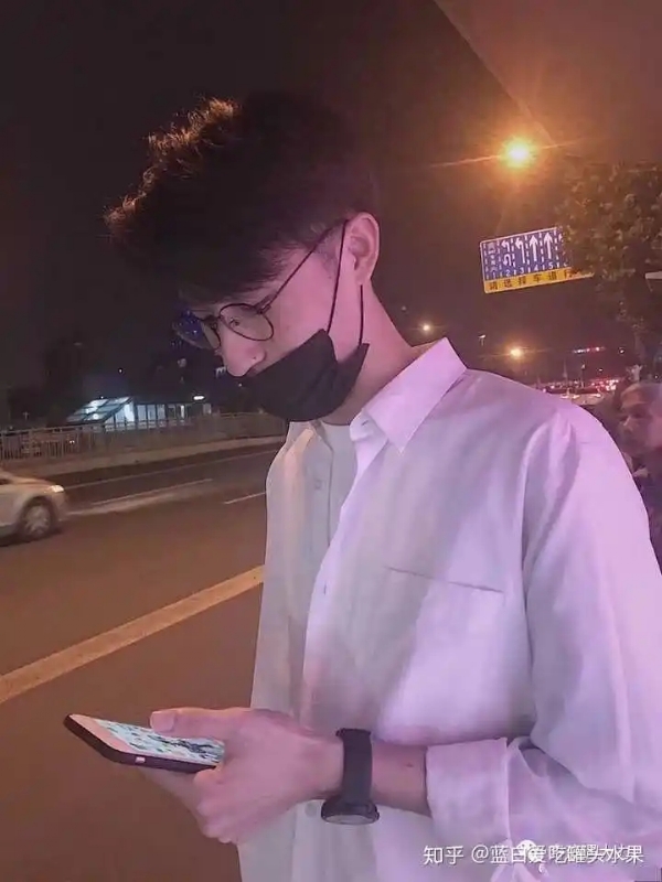 情圣的第二张照片--银川相亲服务中心