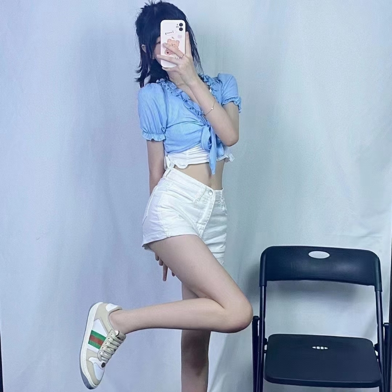 宝宝的第一张照片--银川相亲服务中心