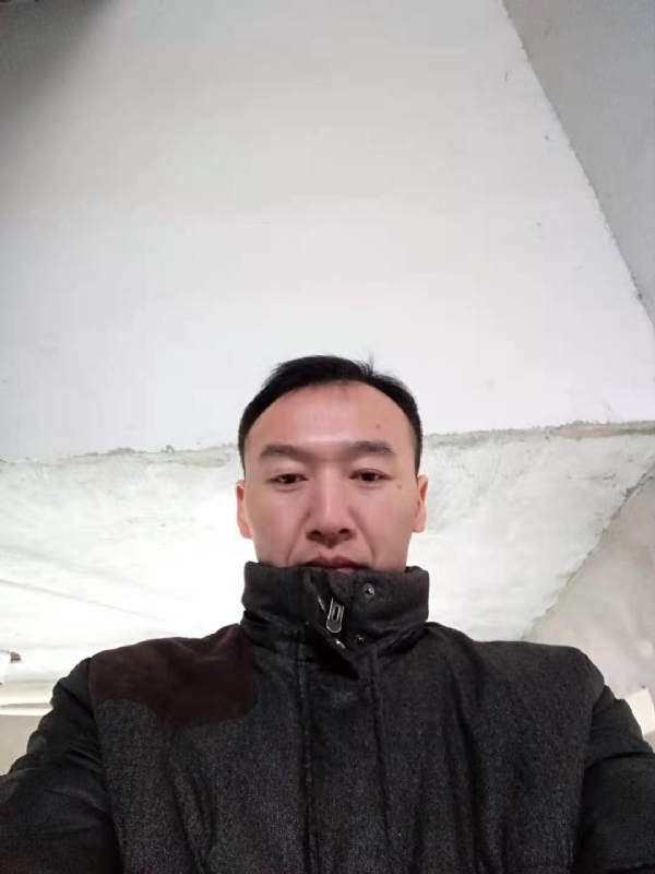 孤狼的第三张照片--银川相亲服务中心