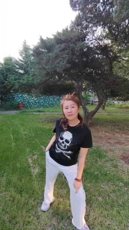 晚霞的第二张照片--银川相亲服务中心