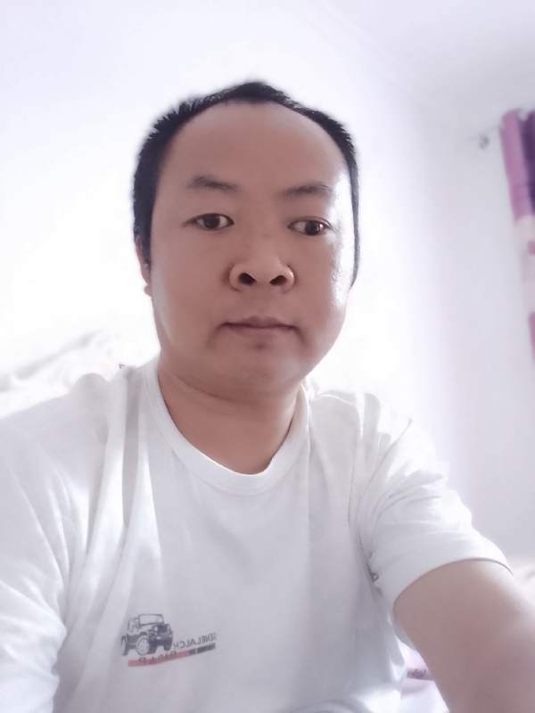 张家小伙子的第四张照片--银川相亲服务中心