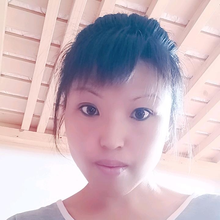 Lily的第一张照片--银川相亲服务中心