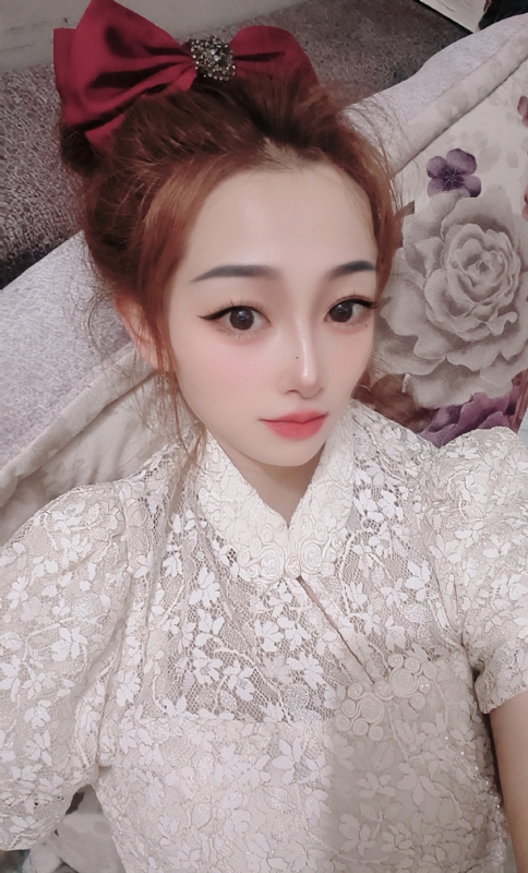 有缘千里来相会的第一张照片--银川相亲服务中心
