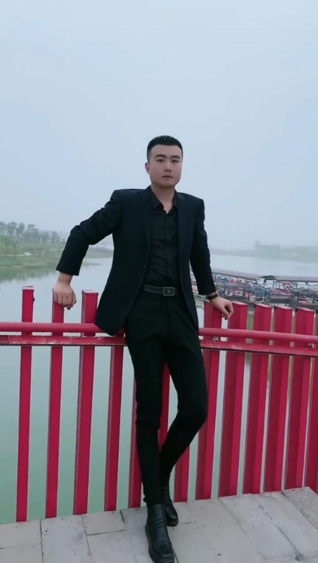 Albert的第一张照片--银川相亲服务中心