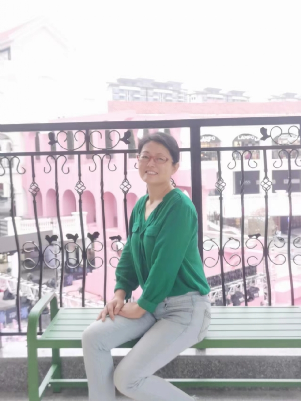 丽华的第四张照片--银川相亲服务中心