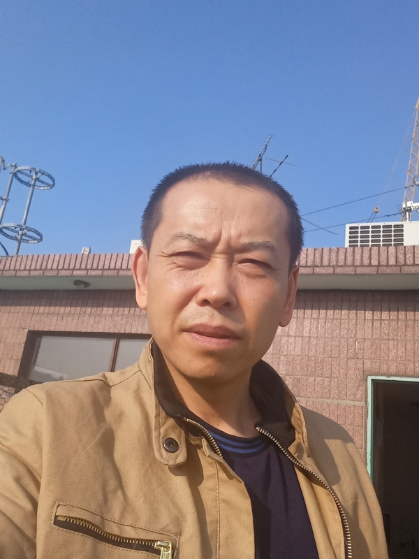红尘逐浪的第一张照片--银川相亲服务中心
