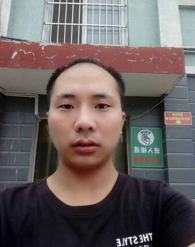 亮亮的第一张照片--银川相亲服务中心