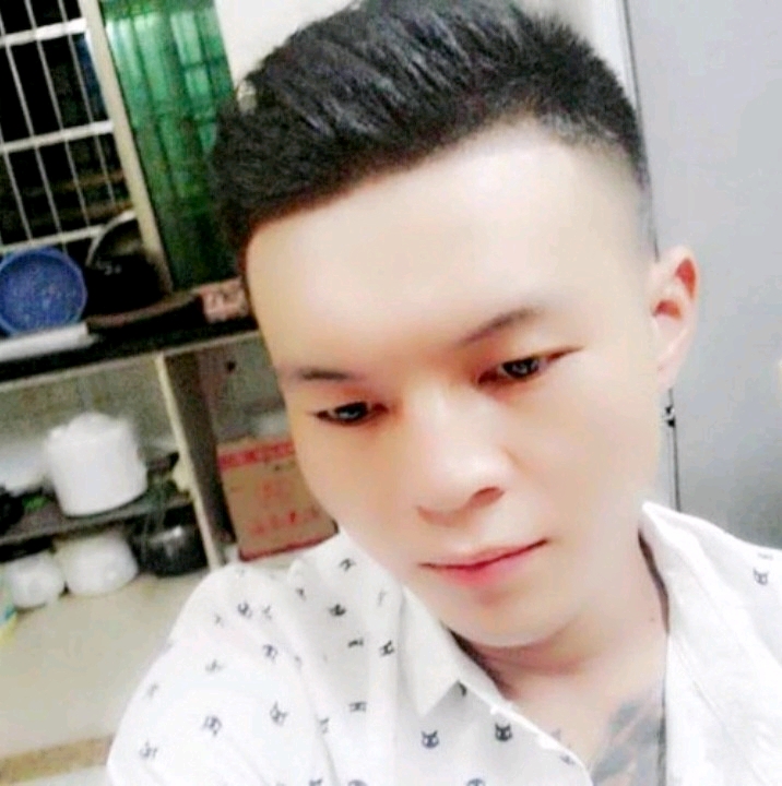 子龙的第一张照片--银川相亲服务中心