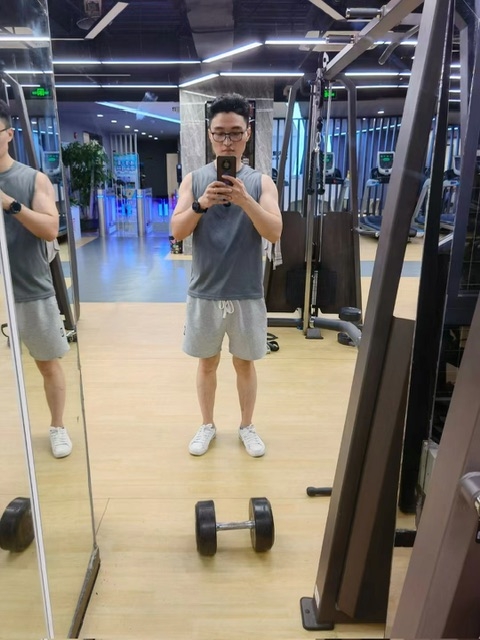 超哥的第二张照片--银川相亲服务中心