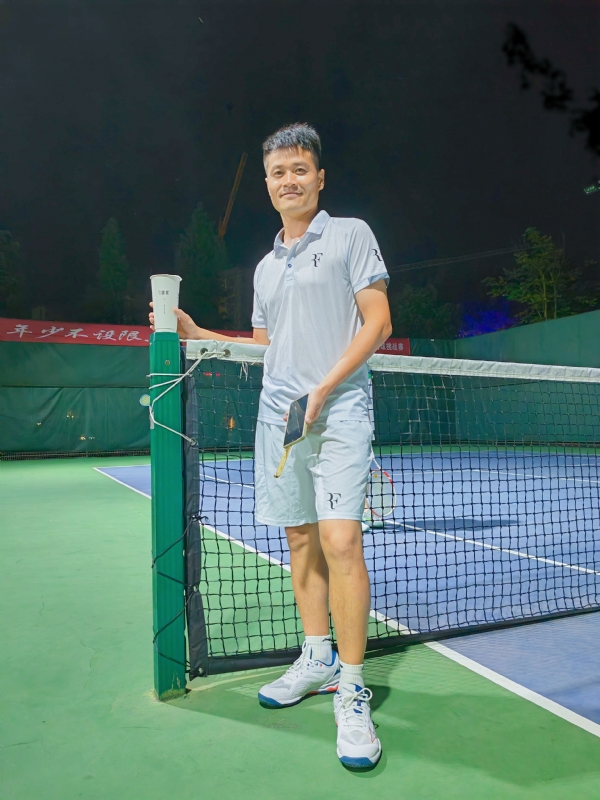 网球罗的第五张照片--银川相亲服务中心