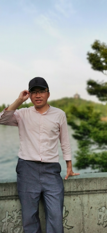 大叔有点忙的第三张照片--银川相亲服务中心