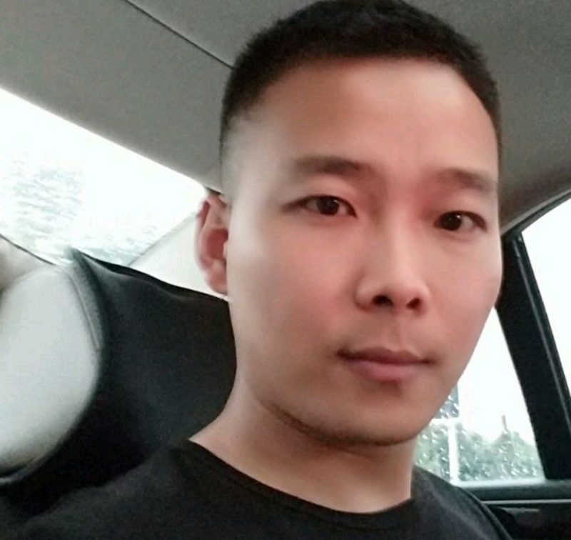 李先生的第二张照片--银川相亲服务中心