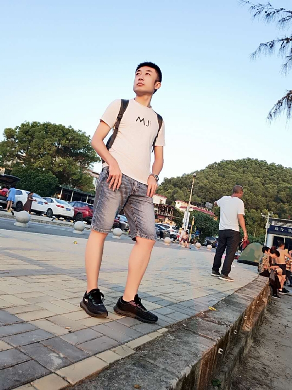 俊皓的第一张照片--银川相亲服务中心
