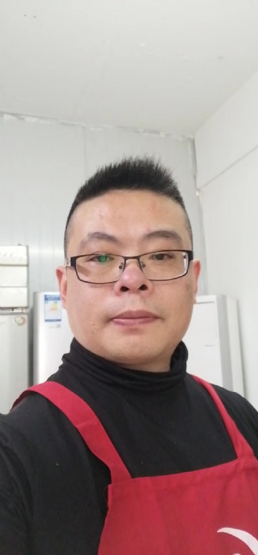 努力奋斗的第一张照片--银川相亲服务中心