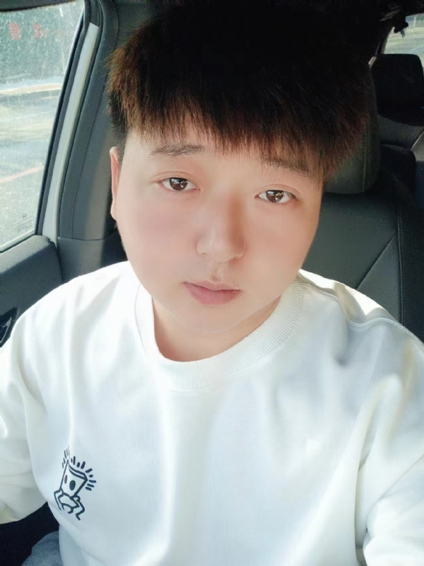 可乐加冰的第一张照片--银川相亲服务中心