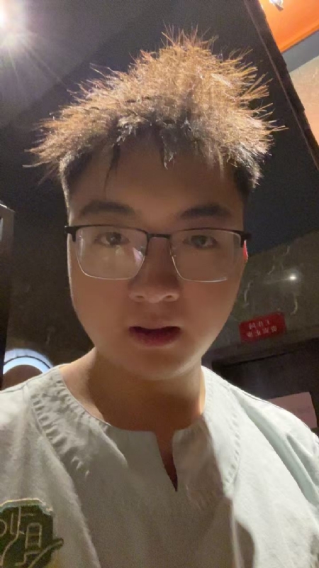 成熟稳重的男士的第一张照片--银川相亲服务中心