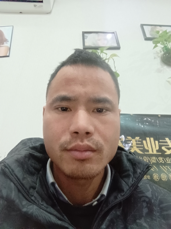 liuliyong的第一张照片--银川相亲服务中心