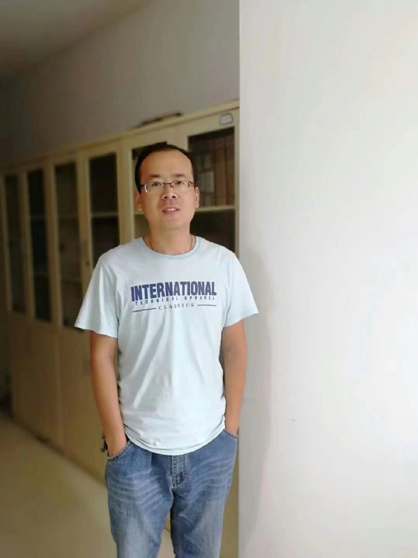 黄土麦田的第三张照片--银川相亲服务中心