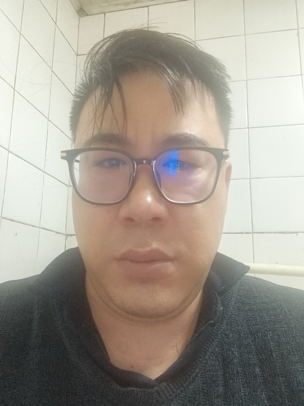 迷失自我的第一张照片--银川相亲服务中心