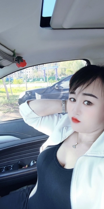 王芳燕的第四张照片--银川相亲服务中心