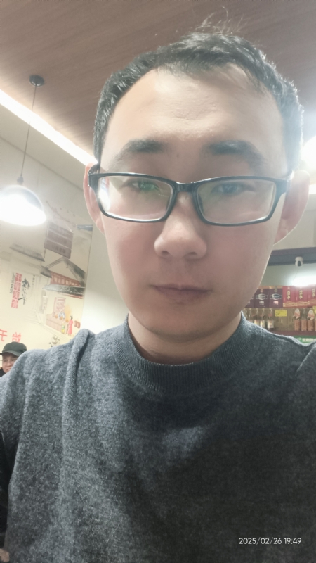 黑黑一笑的第一张照片--银川相亲服务中心