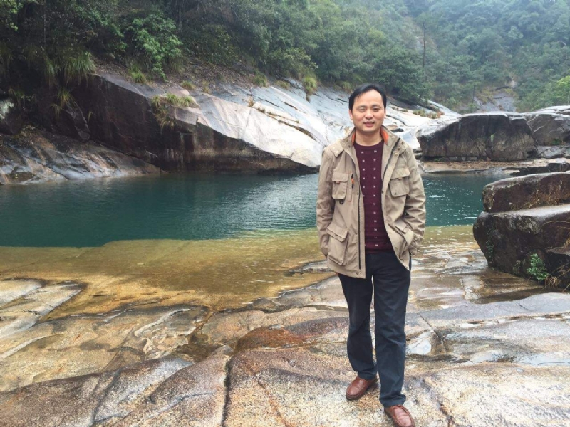 龙行天下的第一张照片--银川相亲服务中心