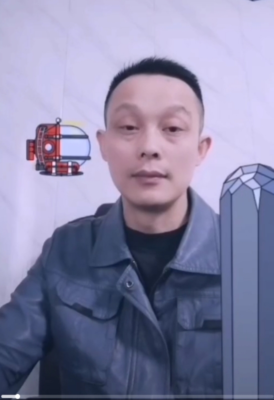 易进的第三张照片--银川相亲服务中心