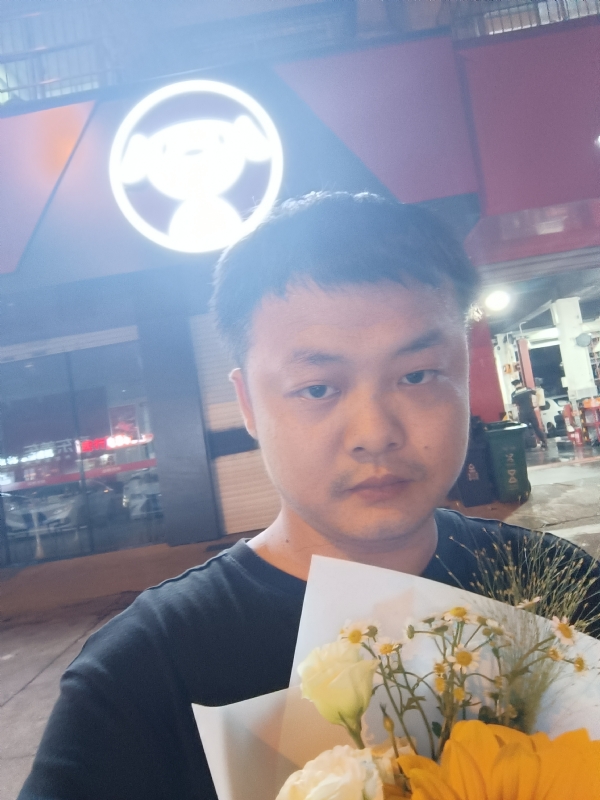 小陈的第一张照片--银川相亲服务中心