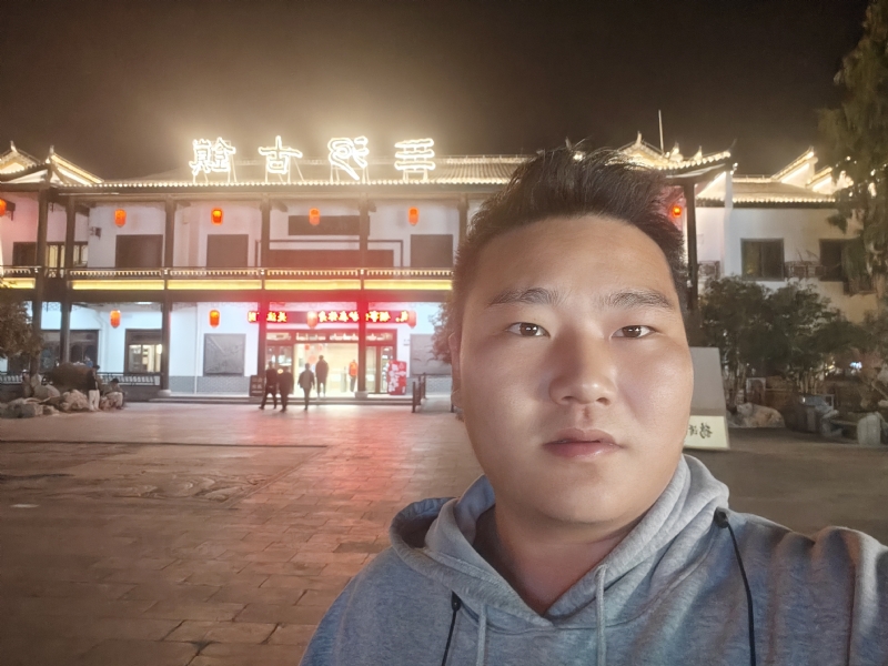 小鹿艾克的第一张照片--银川相亲服务中心